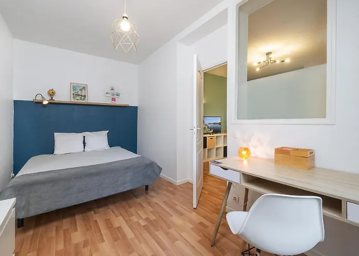 Apartamento Calme Avec Parking Proche Place Ney